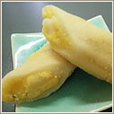 Banh Day バインザイ 緑豆入り餅