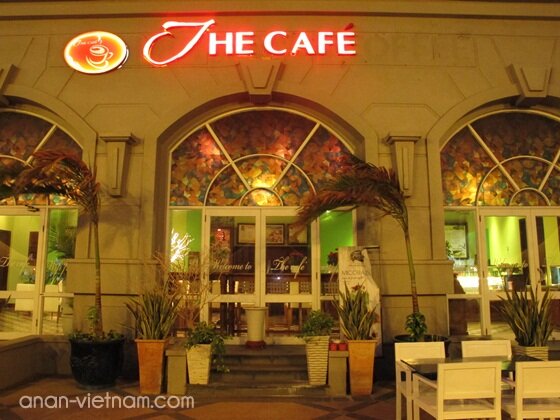 THE CAFE 